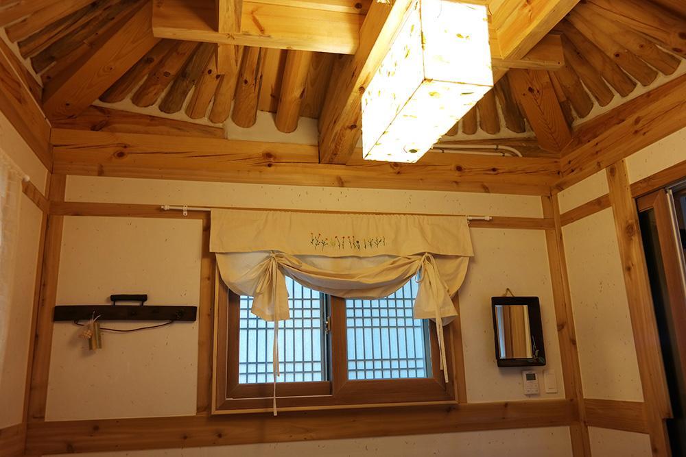 Yeonwoodang Guesthouse Csondzsu Kültér fotó